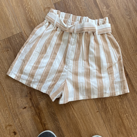 Washed Pearl Studded Paperbag Shorts - White